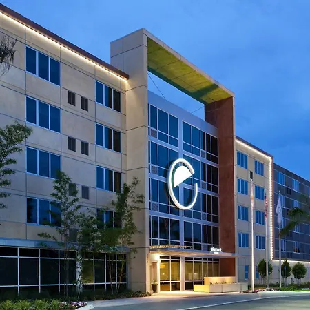 Element Miami International Airport Hotel